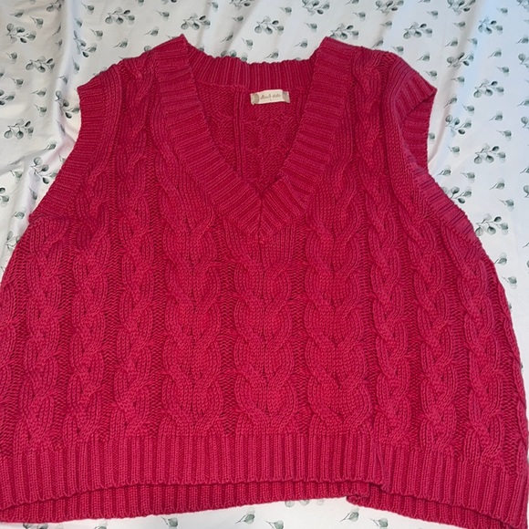 Pink new vest altrd state - Picture 1 of 2